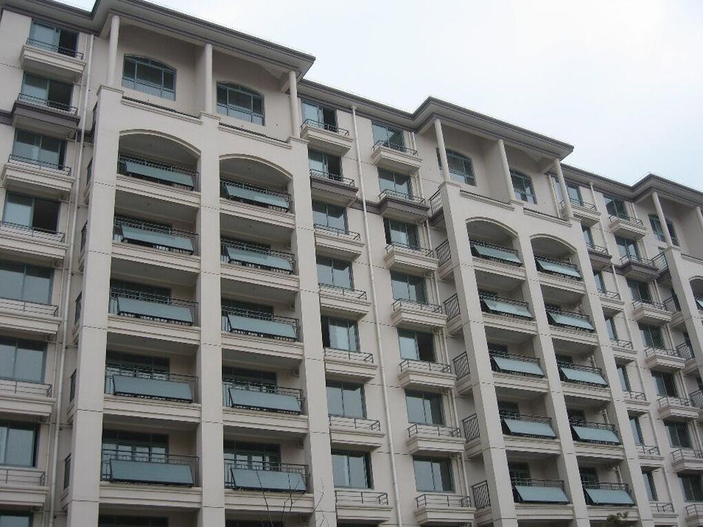 陽臺(tái)壁掛太陽能工程